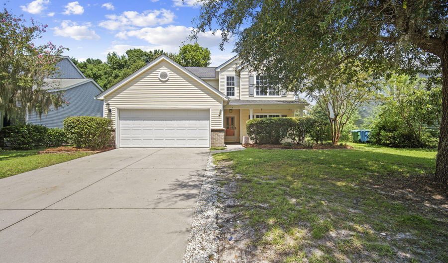 8 Waccamaw Way, Beaufort, SC 29906 - 4 Beds, 2 Bath