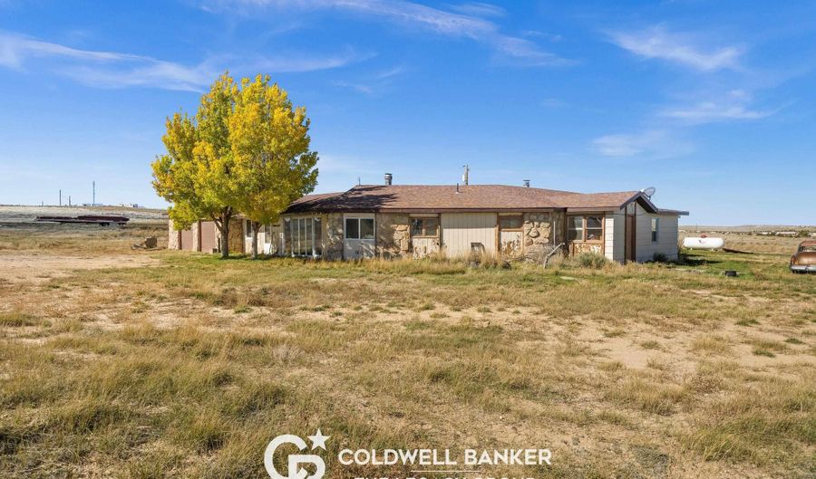 8945 Osage Rd, Casper, WY 82601 - 4 Beds, 3 Bath