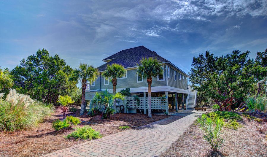 6 Mourning Warbler Trl, Southport, NC 28461 - 4 Beds, 3 Bath