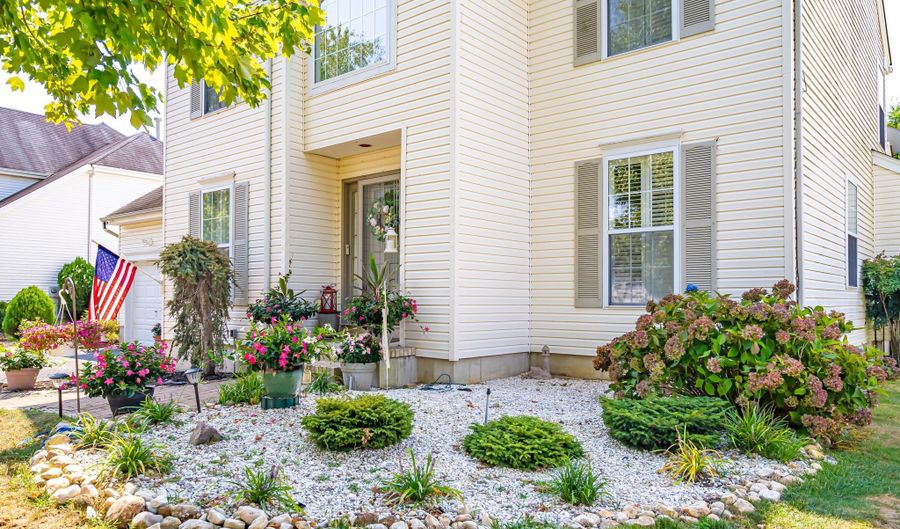 65 Chestnut Way Cir, Barnegat, NJ 08005 - 3 Beds, 3 Bath