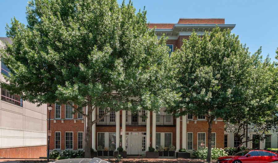 1023 N ROYAL St 316, Alexandria, VA 22314 - 1 Beds, 1 Bath