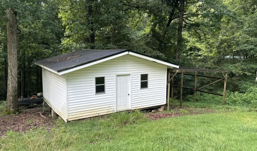 94 Outlook Ridge Cv, Beech Bluff, TN 38313 - 3 Beds, 2 Bath