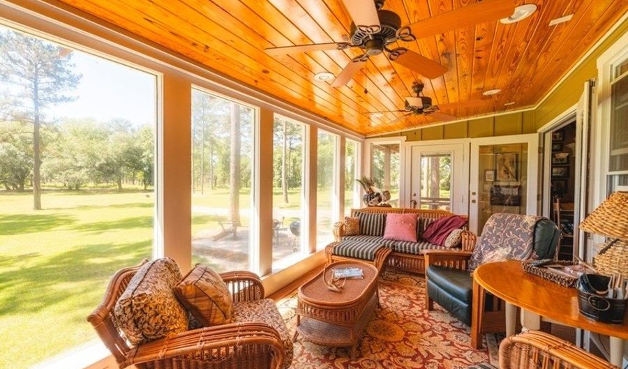 221 Old Faceville Rd, Bainbridge, GA 39817 - 2 Beds, 1 Bath