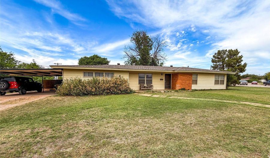 1408 Westover Dr, Anson, TX 79501 - 3 Beds, 2 Bath