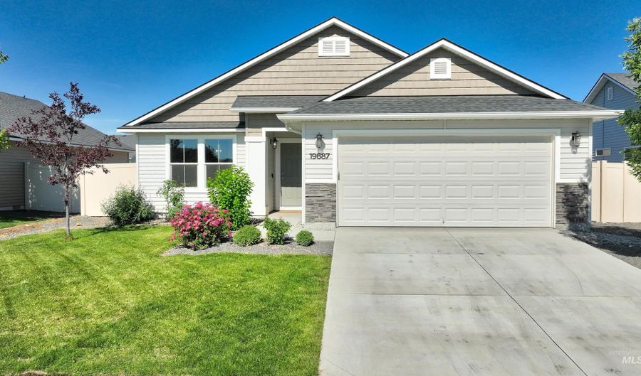 19687 Nanticoke Ave, Caldwell, ID 83605 - 3 Beds, 2 Bath