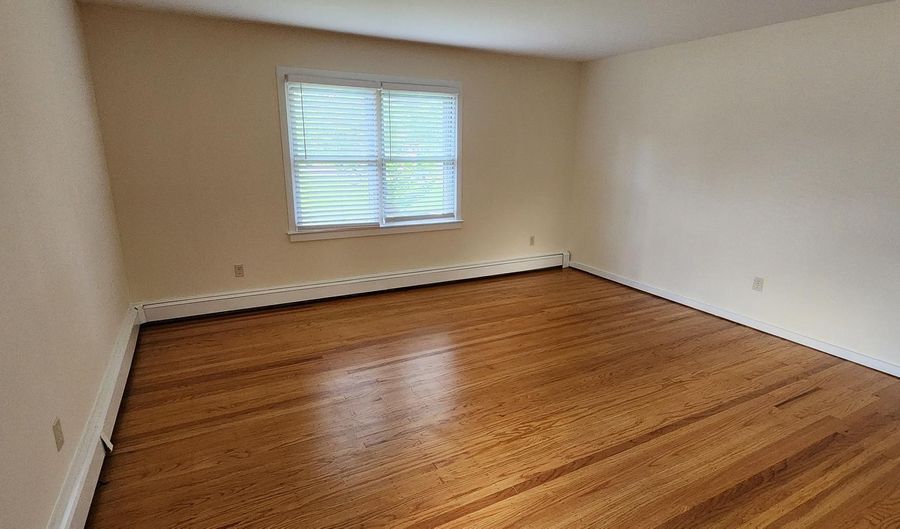2143 STRATFORD Ave, Abington, PA 19001 - 3 Beds, 2 Bath