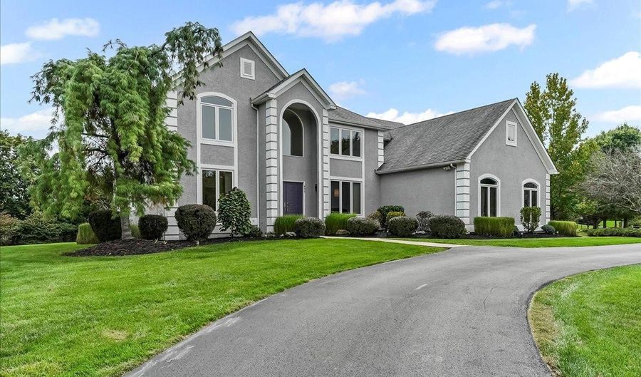 499 GROUSE Cir, Ambler, PA 19002 - 4 Beds, 3 Bath