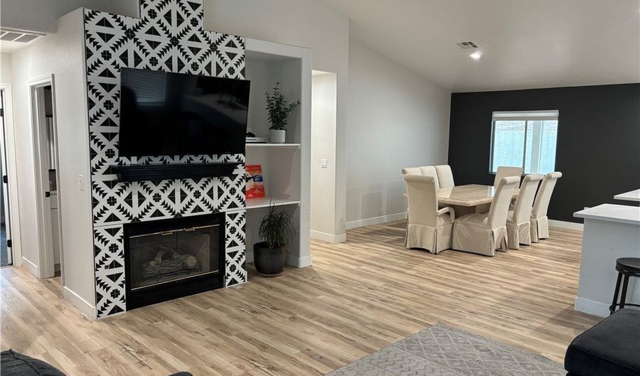 1823 Vista Pointe Ave, Henderson, NV 89012 - 2 Beds, 2 Bath