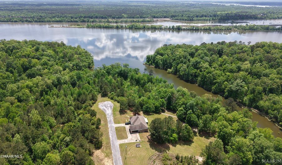 406 Chimney Rock Dr, Alberta, AL 36720 - 4 Beds, 3 Bath