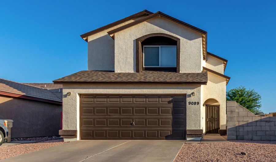 9089 W TROY Dr, Arizona City, AZ 85123 - 3 Beds, 3 Bath