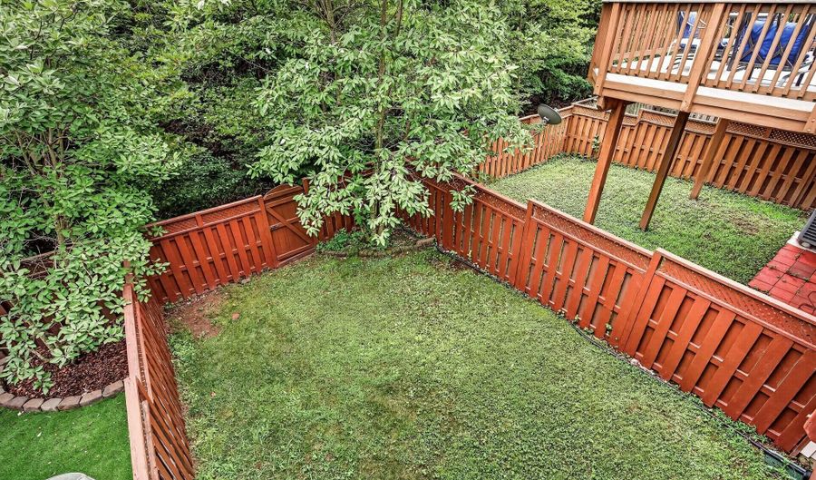 25192 QUARTZITE Ter, Aldie, VA 20105 - 3 Beds, 3 Bath
