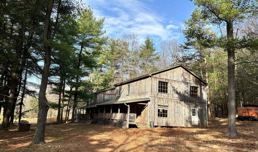 385 ELK CREEK Rd, Aaronsburg, PA 16820 - 7 Beds, 1 Bath