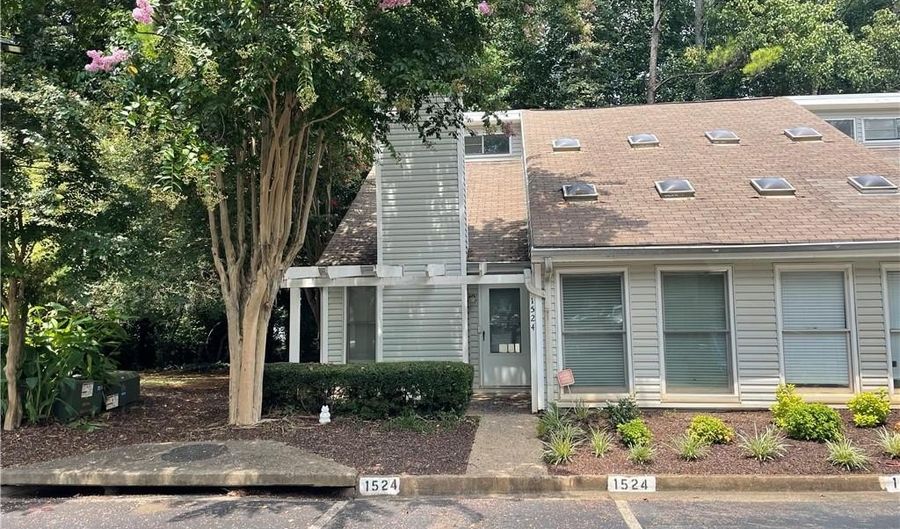 1524 Planters Ridge Ln, Alpharetta, GA 30004 - 3 Beds, 2 Bath