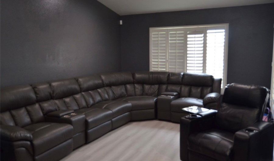 11876 BEGONIA Rd, Adelanto, CA 92301 - 3 Beds, 2 Bath