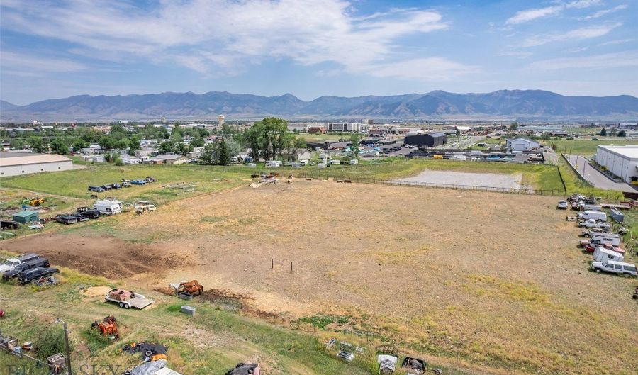 2250 Oro, Belgrade, MT 59714 - 3 Beds, 2 Bath