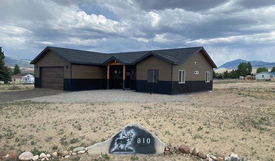 810 Excelsior Ln, Challis, ID 83226 - 3 Beds, 2 Bath
