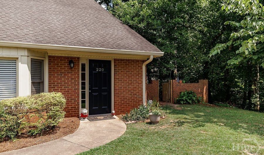 220 Eaglewood Ct, Athens, GA 30606 - 3 Beds, 2 Bath
