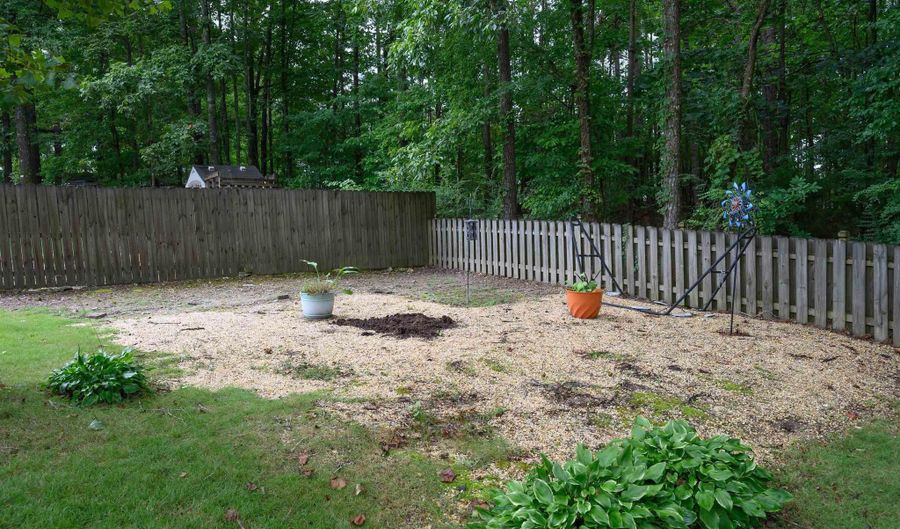143 GRANDE CLUB Dr, Alabaster, AL 35114 - 3 Beds, 3 Bath
