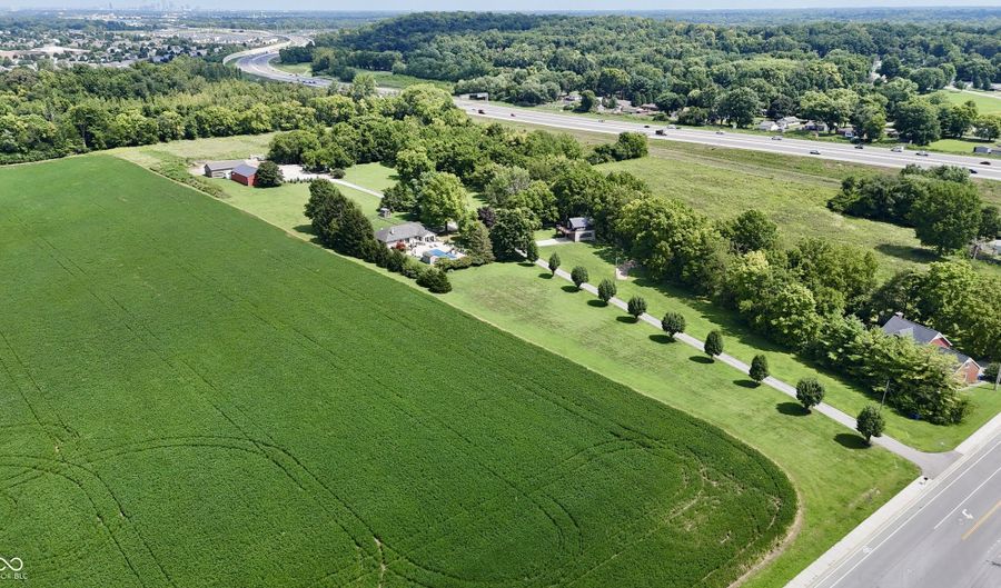 2780 Wicker Rd, Indianapolis, IN 46217 - 5 Beds, 4 Bath