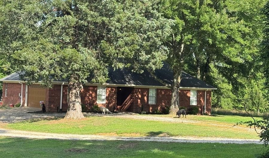 236 CR 151, Bruce, MS 38915 - 4 Beds, 2 Bath