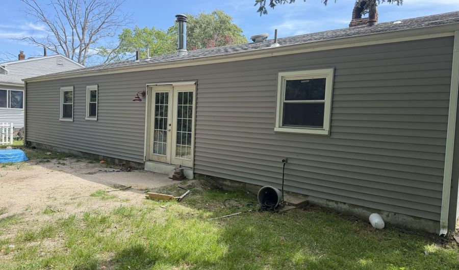 136 Pheasant Dr, Bayville, NJ 08721 - 3 Beds, 2 Bath