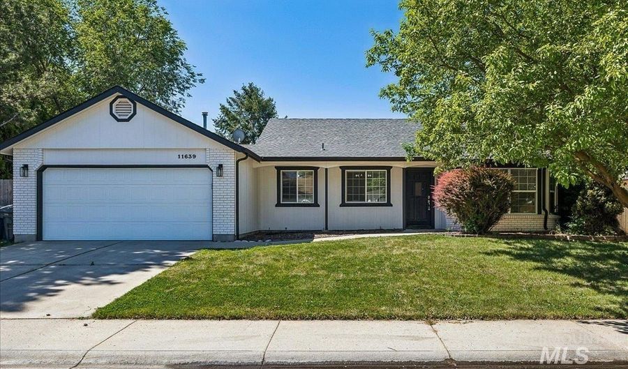 11639 W Ginger Creek Dr, Boise, ID 83713 - 3 Beds, 2 Bath