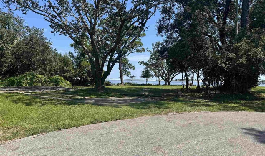 442 Creary St, Pensacola, FL 32507 - 0 Beds, 0 Bath