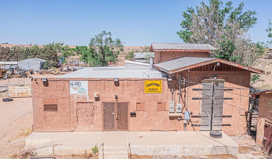 1107 Mesa Rd, Belen, NM 87002 - 0 Beds, 2 Bath