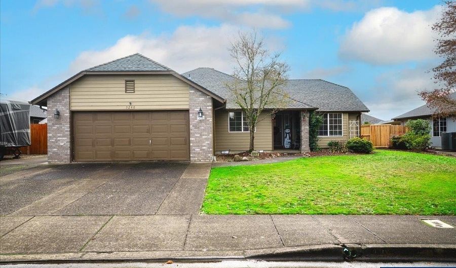 3248 18th Ave SE, Albany, OR 97322 - 3 Beds, 2 Bath