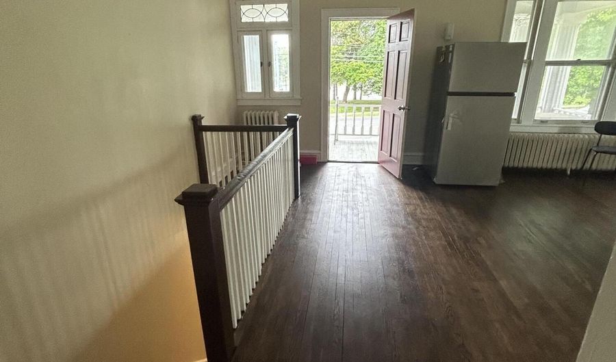 830 Western Ave 2, Albany, NY 12203 - 4 Beds, 3 Bath