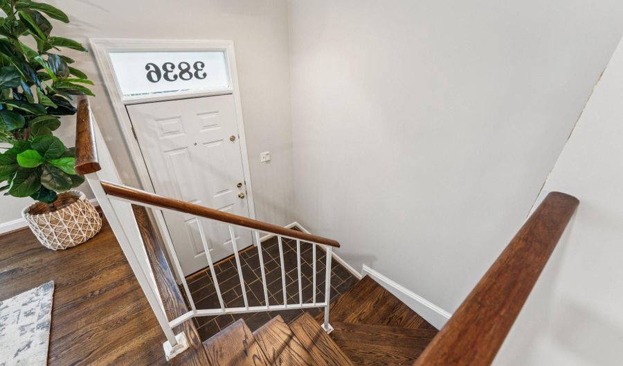 3836 BRIGHTON Ct, Alexandria, VA 22305 - 4 Beds, 4 Bath