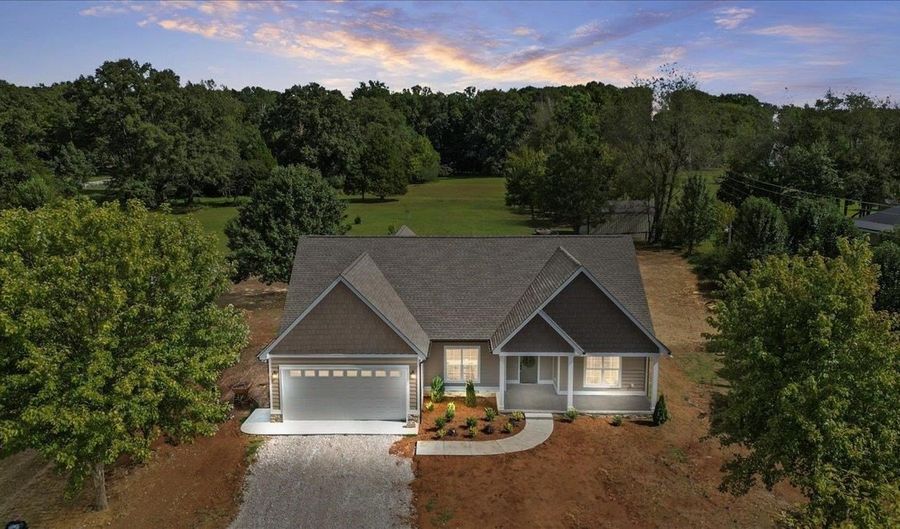 10344 Woodburn Allen Springs Rd, Alvaton, KY 42122 - 3 Beds, 2 Bath