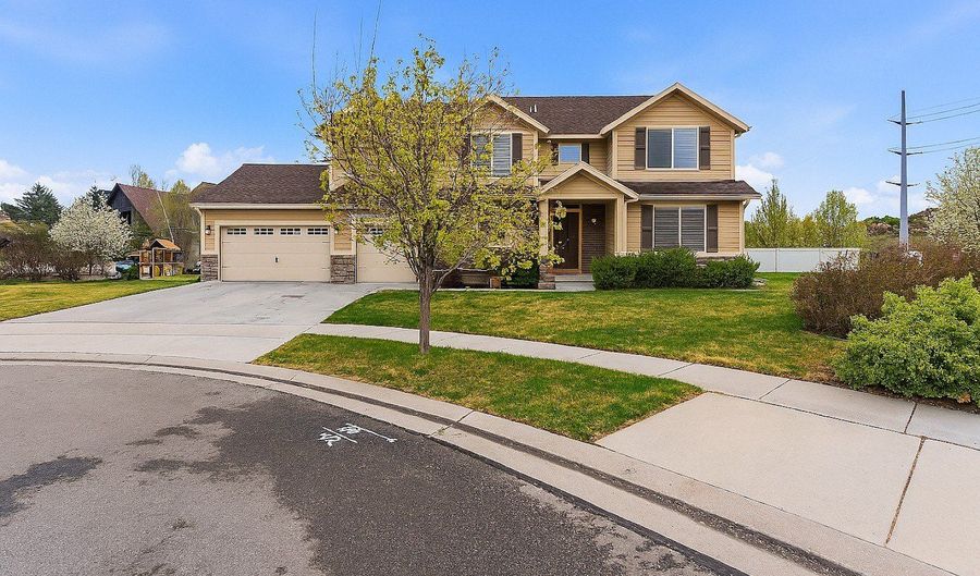 1497 W MEADOW GLEN Dr, Bluffdale, UT 84065 - 6 Beds, 4 Bath