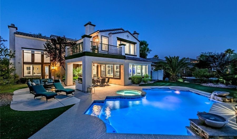 2837 Turtle Head Peak Dr, Las Vegas, NV 89135 - 3 Beds, 4 Bath