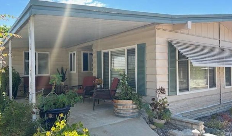 2250 N Broadway N #55, Escondido, CA 92026 - 2 Beds, 2 Bath