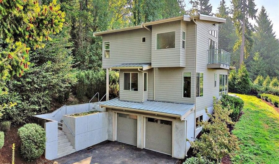 1615 Samish Way, Bellingham, WA 98229 - 3 Beds, 5 Bath