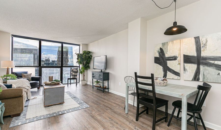 1280 Peachtree 3602, Atlanta, GA 30309 - 1 Beds, 1 Bath
