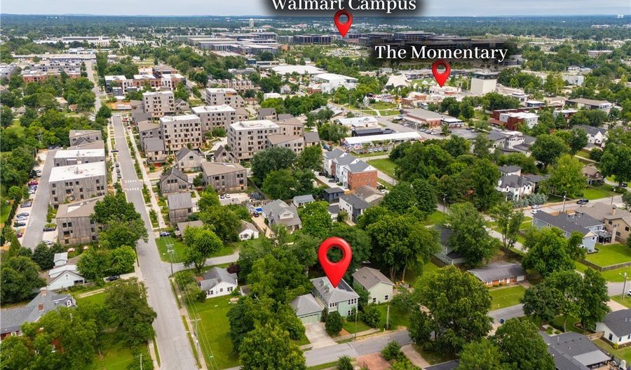 303 SE B St, Bentonville, AR 72712 - 4 Beds, 3 Bath