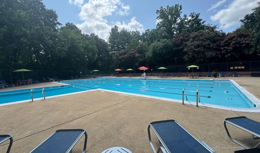 1415 S EDGEWOOD St 463, Arlington, VA 22204 - 1 Beds, 1 Bath