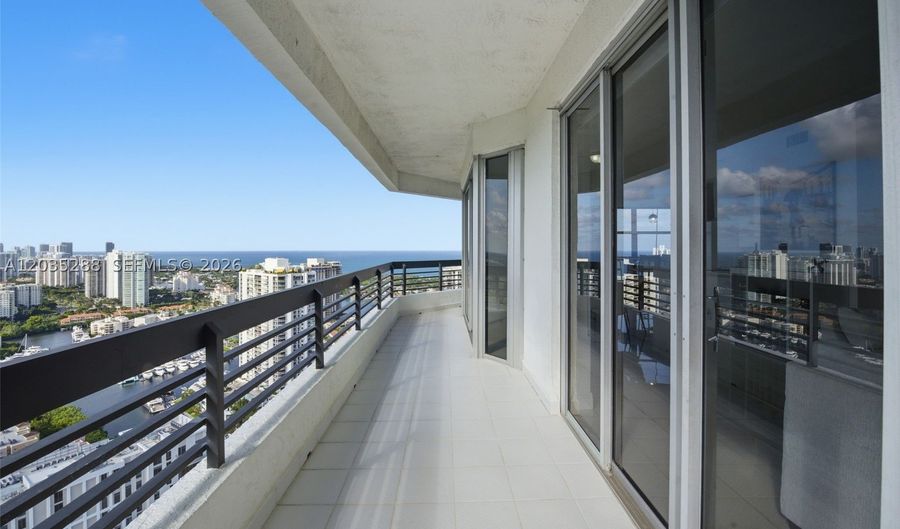 3500 Mystic Pointe Dr PH5, Aventura, FL 33180 - 2 Beds, 2 Bath