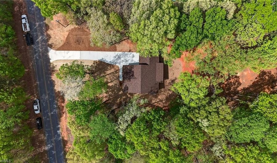 2206 N Asheboro School Rd, Asheboro, NC 27205 - 4 Beds, 4 Bath