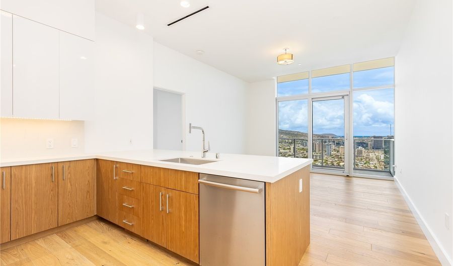 629 Keeaumoku St 4105, Honolulu, HI 96814 - 2 Beds, 2 Bath