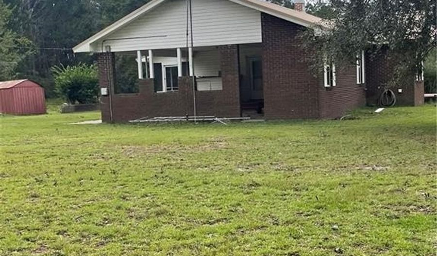 1721 Us 1 Hwy N, Alma, GA 31510 - 4 Beds, 2 Bath