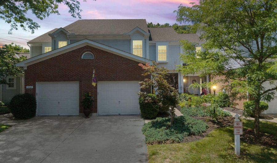1043 Wittshire Cir, Anderson Twp., OH 45255 - 2 Beds, 4 Bath