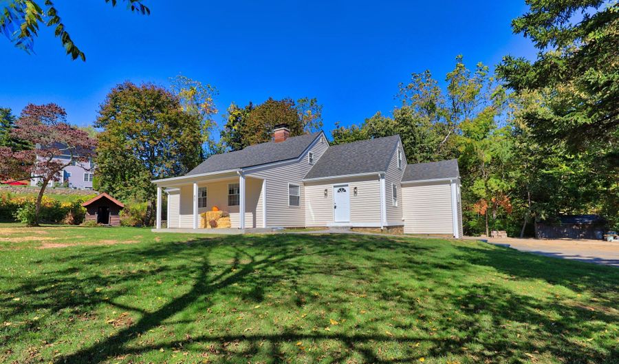 90 Battle St, Bristol, CT 06010 - 4 Beds, 2 Bath