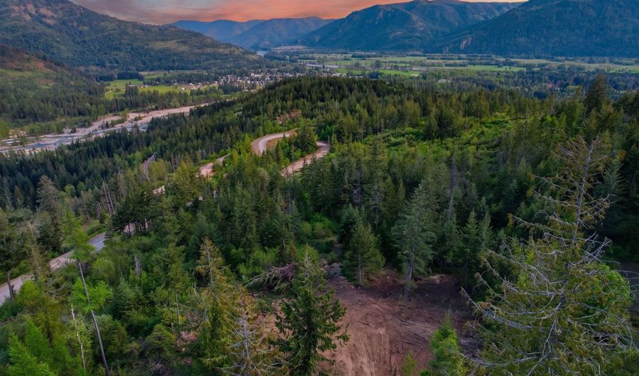 NKA Majestic Mountain Rd, Clark Fork, ID 83811 - 0 Beds, 0 Bath