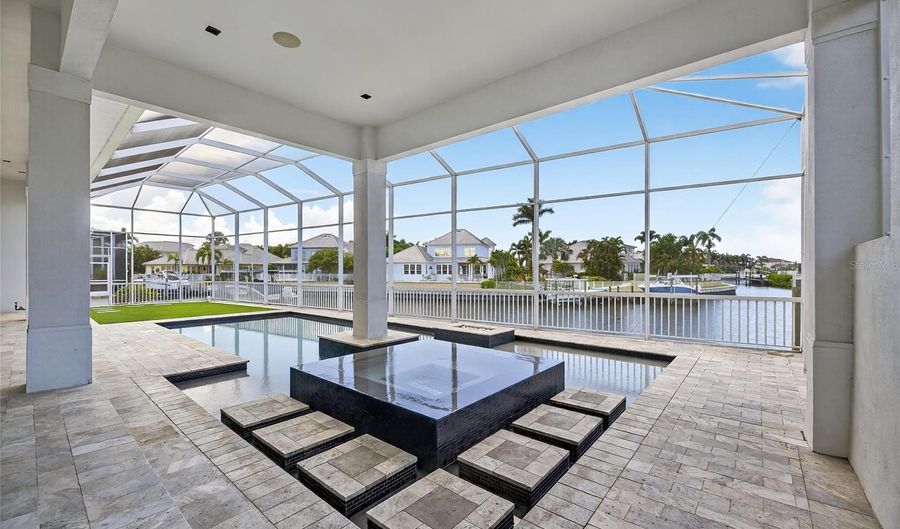 5718 TYBEE ISLAND Dr, Apollo Beach, FL 33572 - 3 Beds, 3 Bath