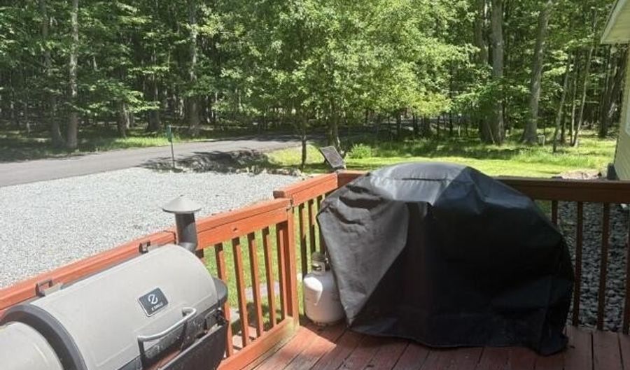125 Tall Oak Rd, Albrightsville, PA 18210 - 3 Beds, 2 Bath