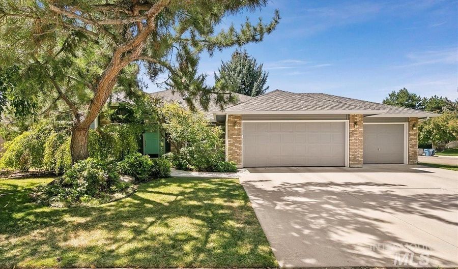 5141 N Samson Ave, Boise, ID 83704 - 4 Beds, 2 Bath