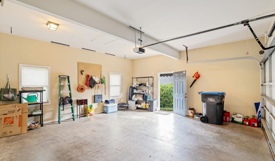 707 Hickman Rd, Augusta, GA 30904 - 3 Beds, 4 Bath